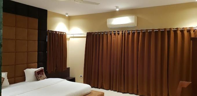 Lion'S Cage Villa Igatpuri Kültér fotó